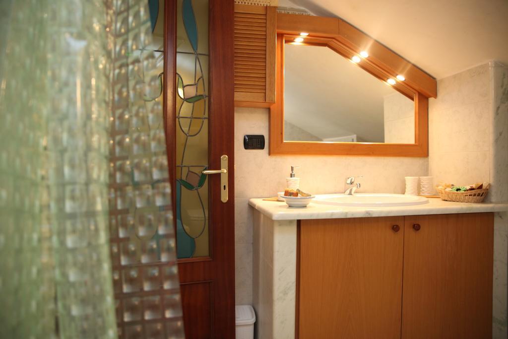 La Castellana Apartment Salerno Ngoại thất bức ảnh